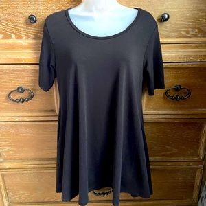 LULAROE Perfect T, Solid Black, Size XXS